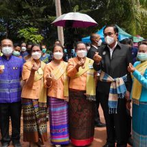 อธิบดี พช.ต้อนรับนายกรัฐมนตรี ลงพื้นที่ตรวจศูนย์การเรียนรู้ต้นแบบ “โคก หนอง นา” จ.อุบลราชธานี