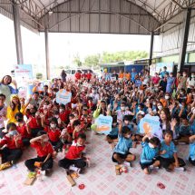 อสม. จับมือ ร้านยาเอ็กซ์ต้า พลัส จัดกิจกรรม “น้องๆ สดใส ใส่ใจสุขภาพ”