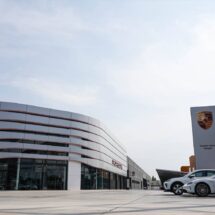 Porsche Centre Bangna มั่นใจมาตรฐาน ONNEX SOLAR by SCG ติดตั้งระบบโซลาร์เซลส์ในโชว์รูมเต็มรูปแบบ