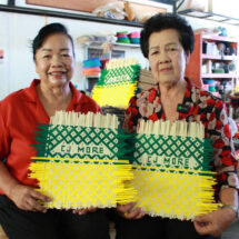 ซีเจ มอร์ แจก “พัดสานเย็นใจ” สินค้าดับร้อนเสน่ห์ไทยงานฝีมือจากชุมชนบ้านแพรก พร้อมส่งความสุขให้ลูกค้าสมาชิกทั่วประเทศ ฉลองเทศกาลปีใหม่ไทย